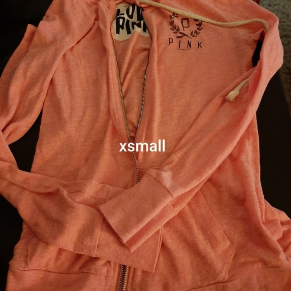 Pink - Picture 3 of 11